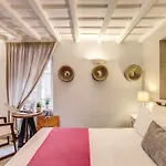 The Spanish Piazza Di Spagna 3*
