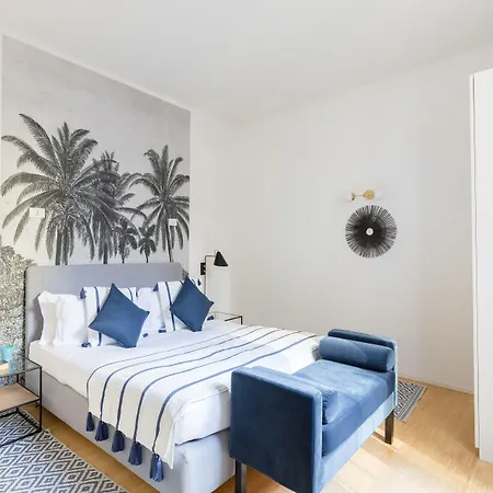 The Spanish Piazza Di Spagna Rome