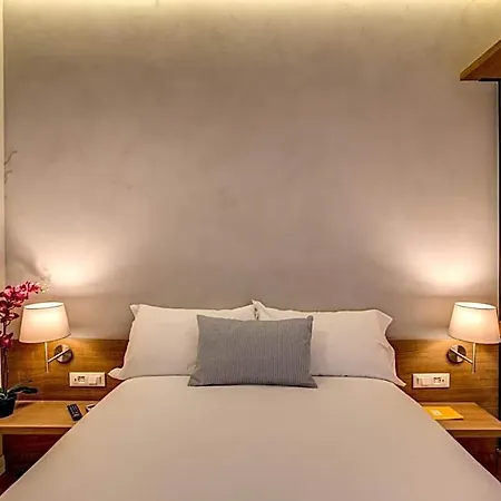 B&B 스패니시 스위트 피아자 디 스파냐