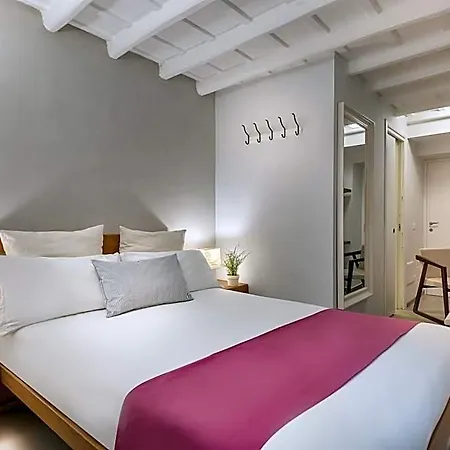 스패니시 스위트 피아자 디 스파냐 B&B