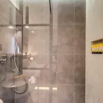 스패니시 스위트 피아자 디 스파냐 B&B